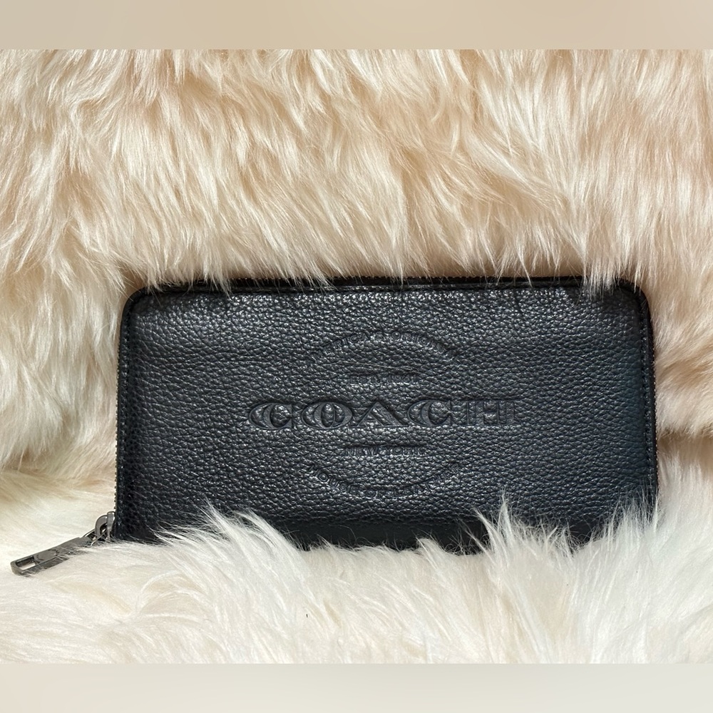 Coach Hudson Logo Accordion Zip Around Wallet